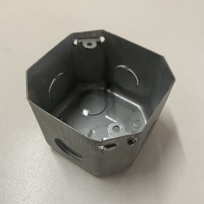 Le coffret d'extrémité électrique en métal de boîte de jonction de fonte imperméable argentée a adapté aux besoins du client
