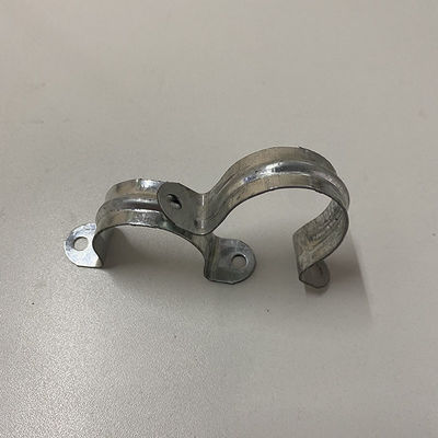 Antirouille fixes zinguent la selle galvanisée de tuyau maintiennent la bride de tuyau en U