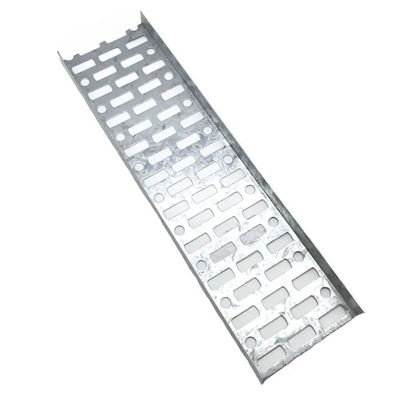 Largeur élevée de Tray Galvanised Steel Trunking Custom de câble en métal de rigidité