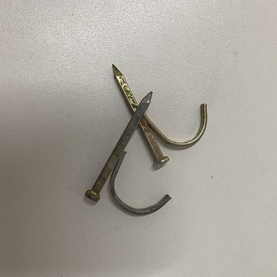Filetage du processus de recourbement de prévention de rouille de clou de crochet de bride de tuyau