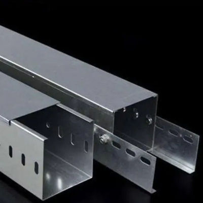 Surface galvanisée de Tray With Uniform Color Smooth de câble en métal d'immersion chaude